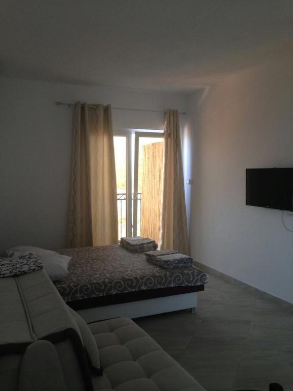 Apartmani Roganovic Luštica Kültér fotó