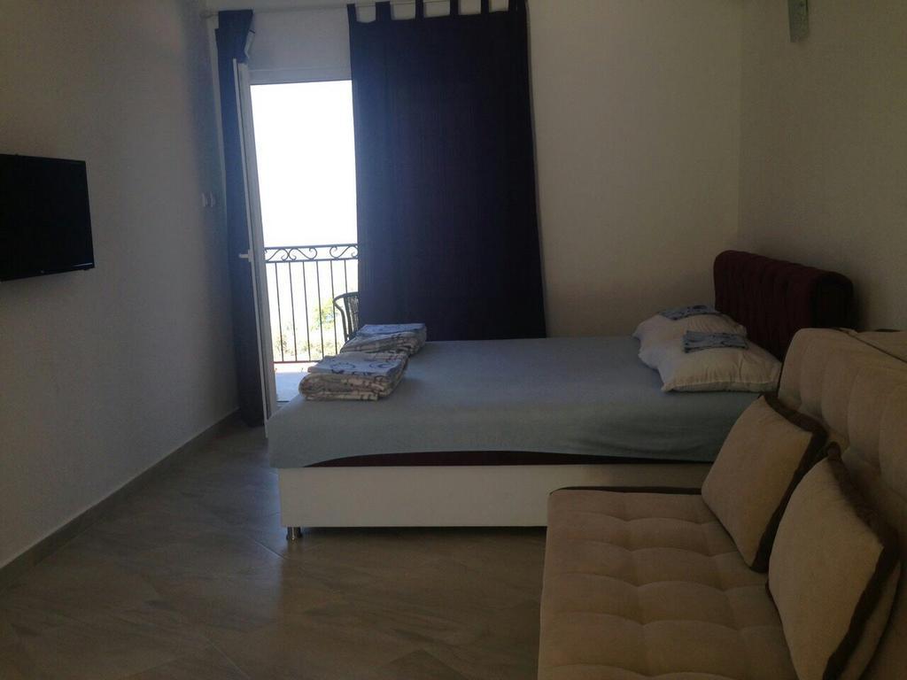 Apartmani Roganovic Luštica Kültér fotó